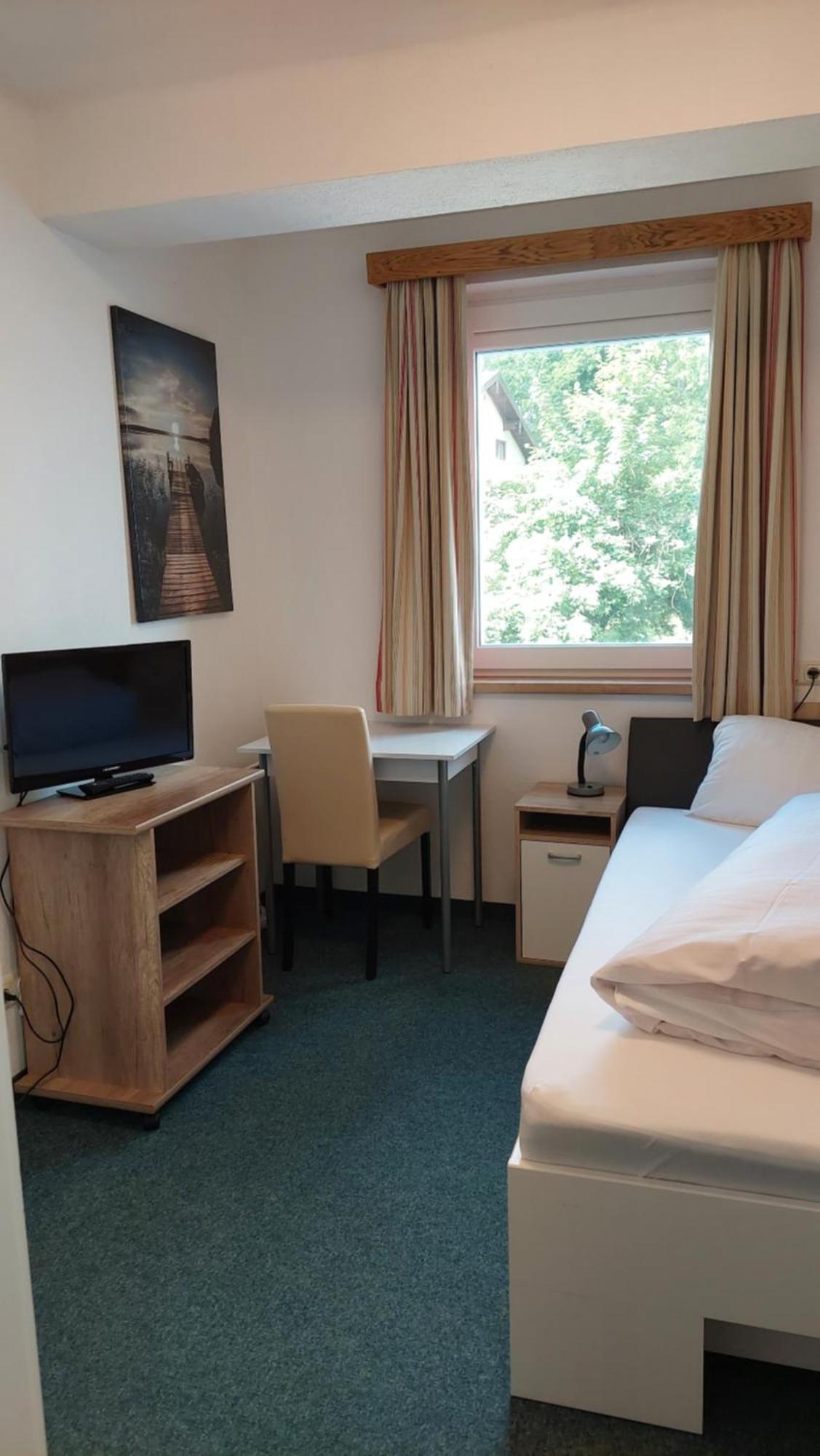 Hotel Seerose Wolfgangsee Saint Wolfgang Стая снимка